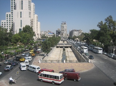 Ansicht von der Brcke am Busbahnhof